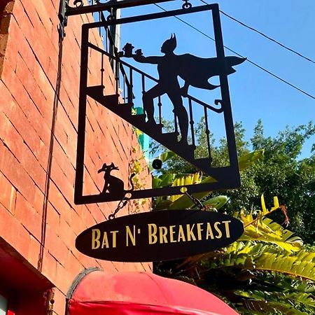 סאו פאולו Pousada Bat N Breakfast No Beco Do Batman מראה חיצוני תמונה